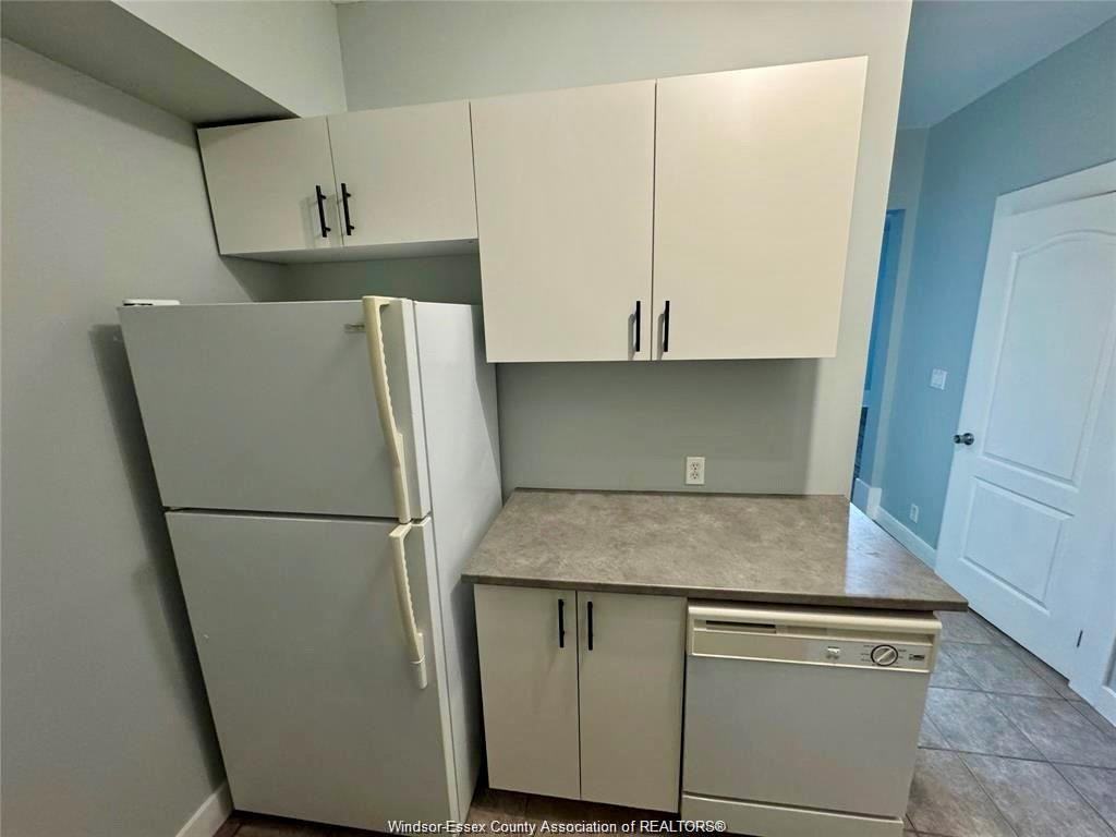 1337 Pelissier Street #main - Photo 6 of 9