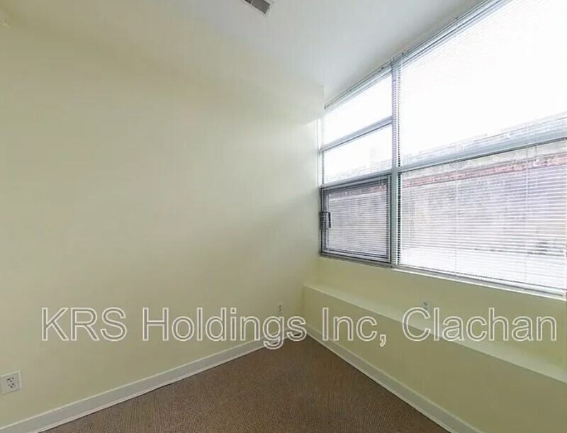 123 E Broad St #2D - Photo 3 of 5