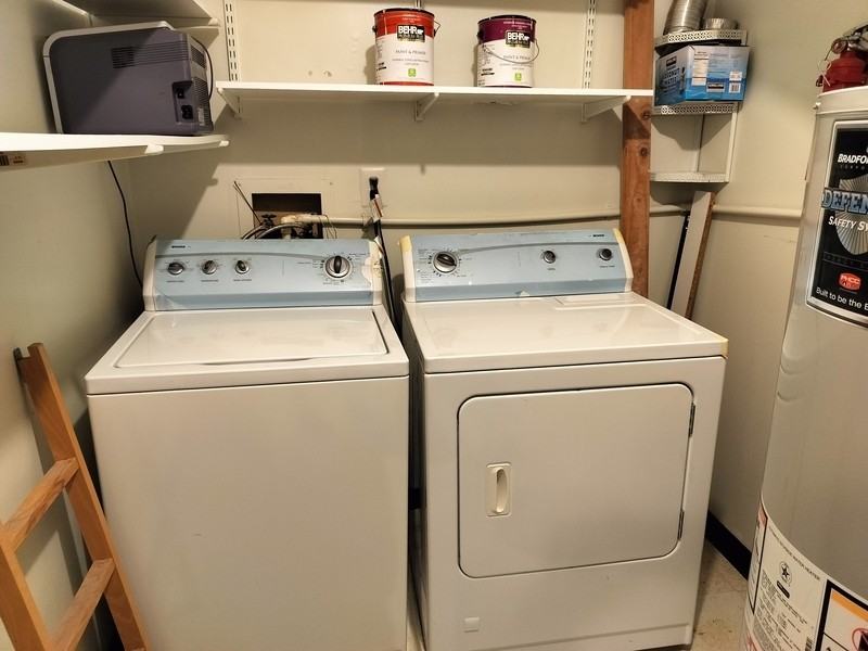 19 Mendrey Ct - Photo 7 of 16