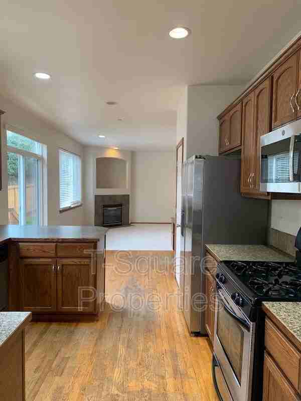 1929 144th Pl Sw - Photo 4 of 39