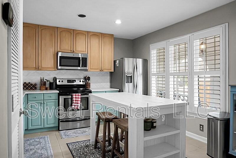 733 Ralston Ct - Photo 2 of 50