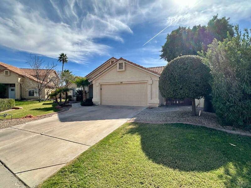 2353 W Hemlock Ct - Photo 2 of 30