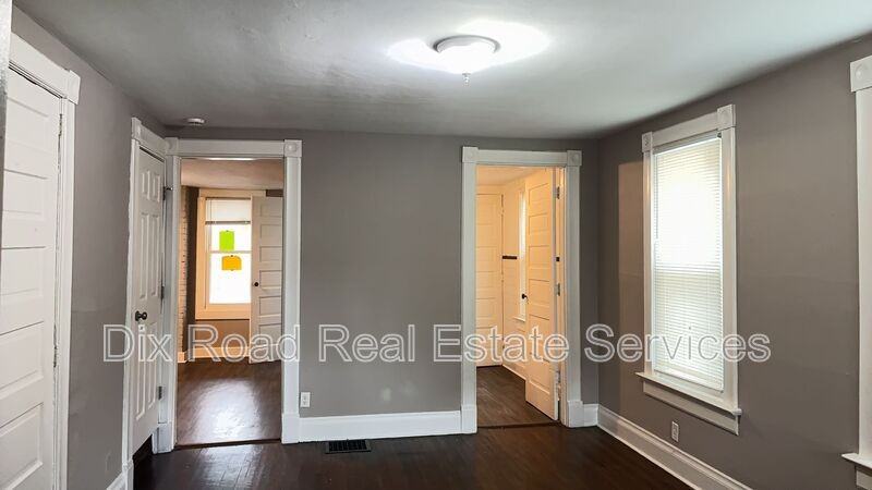 234 Fillmore St - Photo 5 of 20