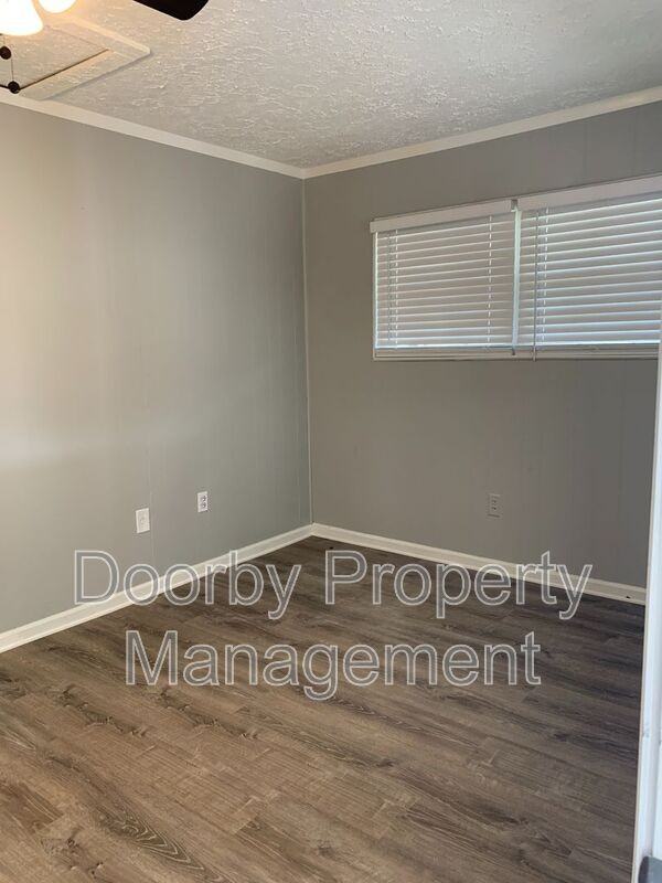 1635 Dogwood Dr - Photo 6 of 9