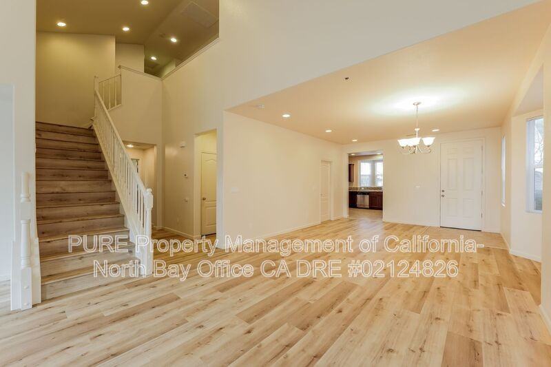 2047 Verbena Dr - Photo 2 of 33