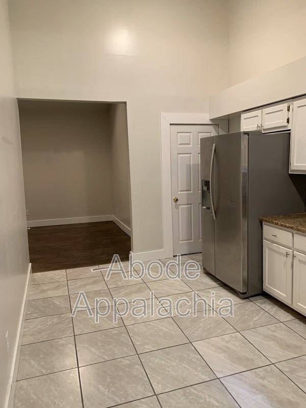 41 Mullins Hl #A - Photo 3 of 17