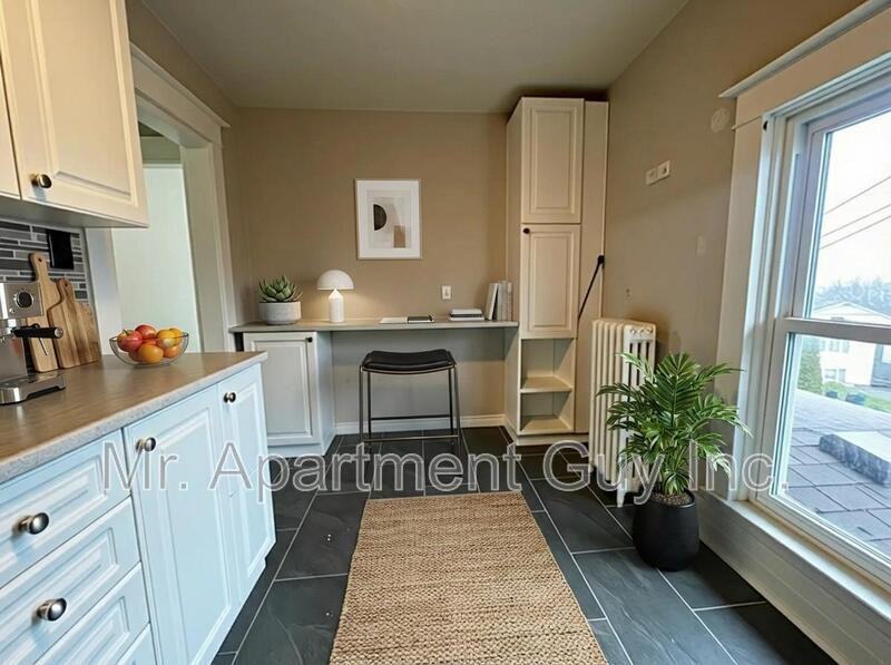 78 Merritt St #2 - Photo 4 of 10