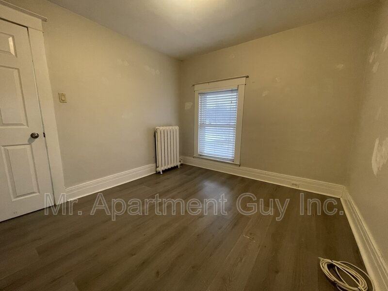 78 Merritt St #2 - Photo 7 of 10