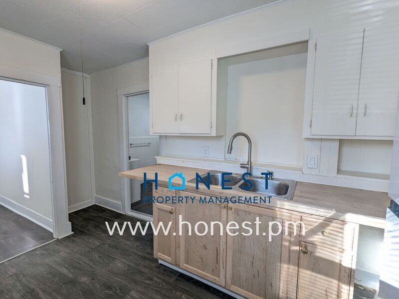 30 Sewall St #1 - Photo 7 of 40