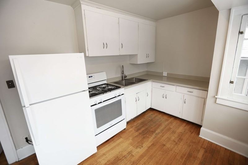 617 Prospect Ave Se #2 - Photo 2 of 8