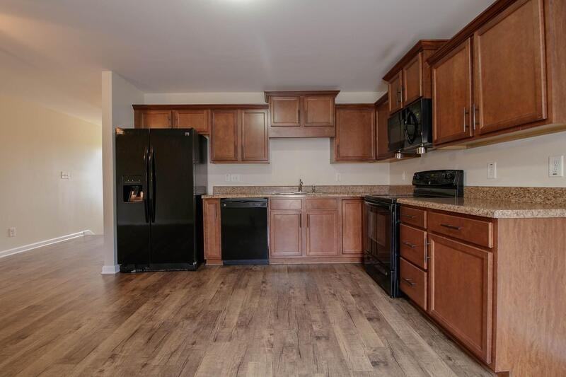 1718 1718 #G - Photo 3 of 22