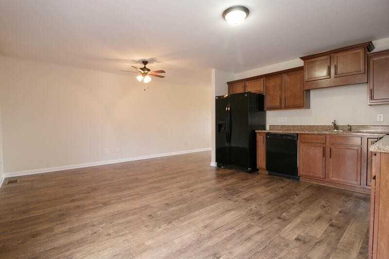 1718 1718 #G - Photo 4 of 22