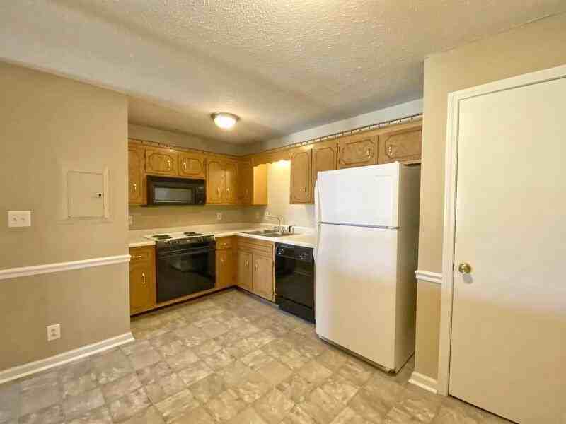 378 378 #C - Photo 5 of 14