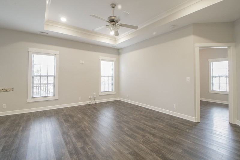 647 301 #B - Photo 3 of 25