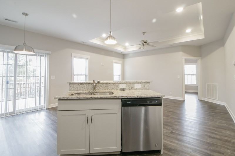 647 301 #B - Photo 5 of 25