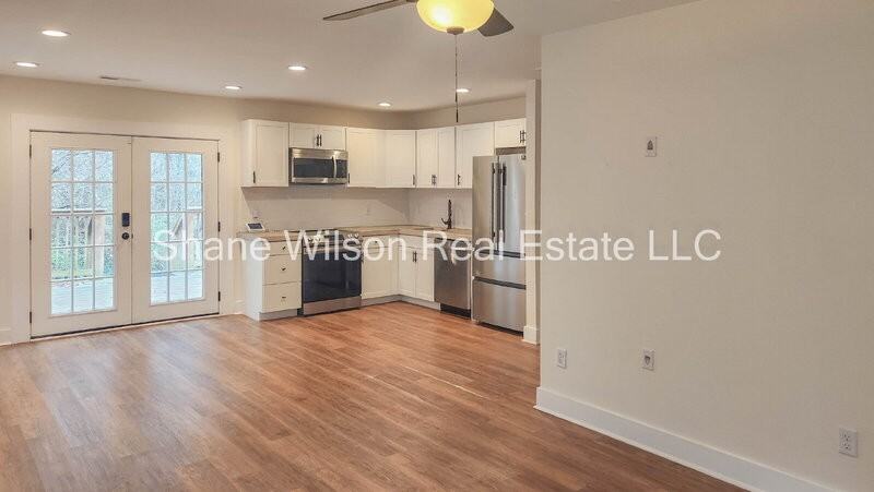 3610 Anderson Ave - Photo 2 of 15