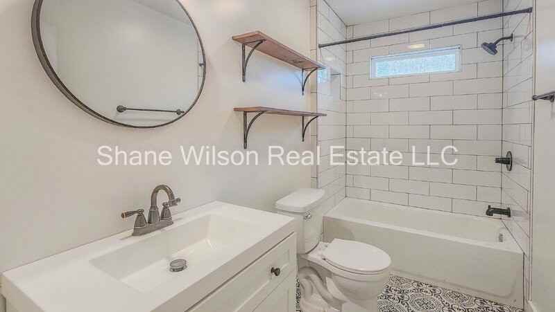 3610 Anderson Ave - Photo 6 of 15