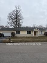 6127 Sunrise Cir - Photo 1 of 1