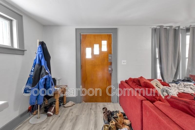 36 Water St - Photo 3 of 19