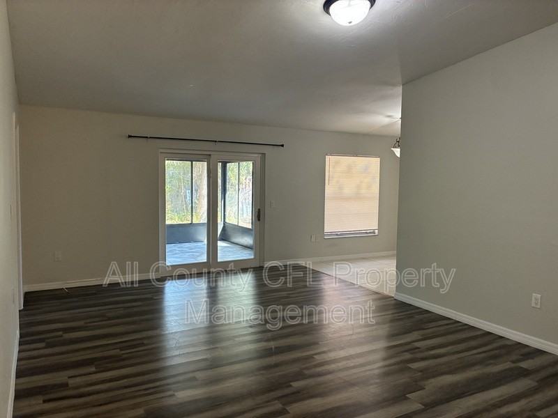 3050 Autumn Ct - Photo 2 of 18