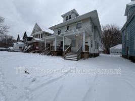 featured image of 172 Rosewood Ter #174