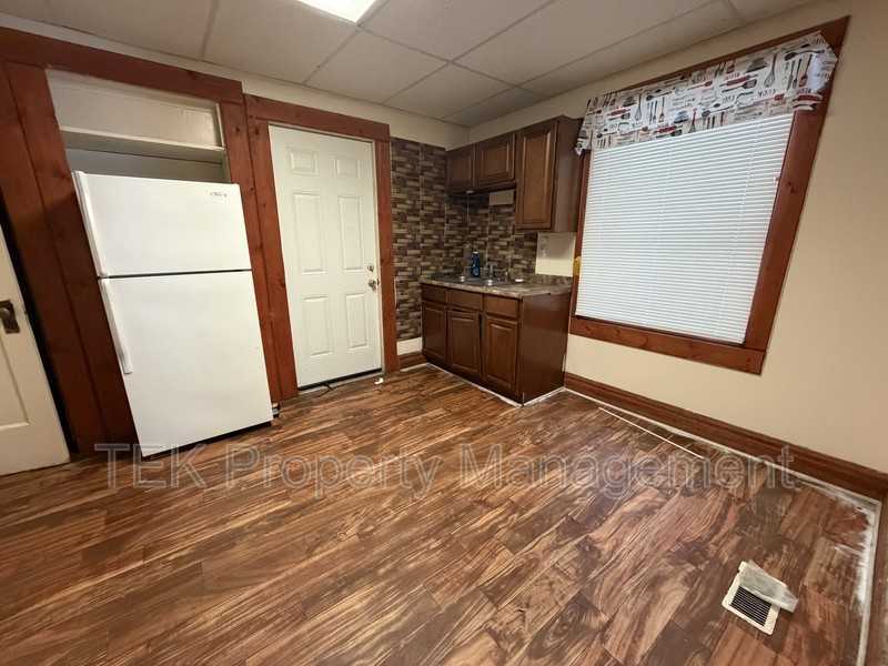 172 Rosewood Ter #174 - Photo 4 of 4