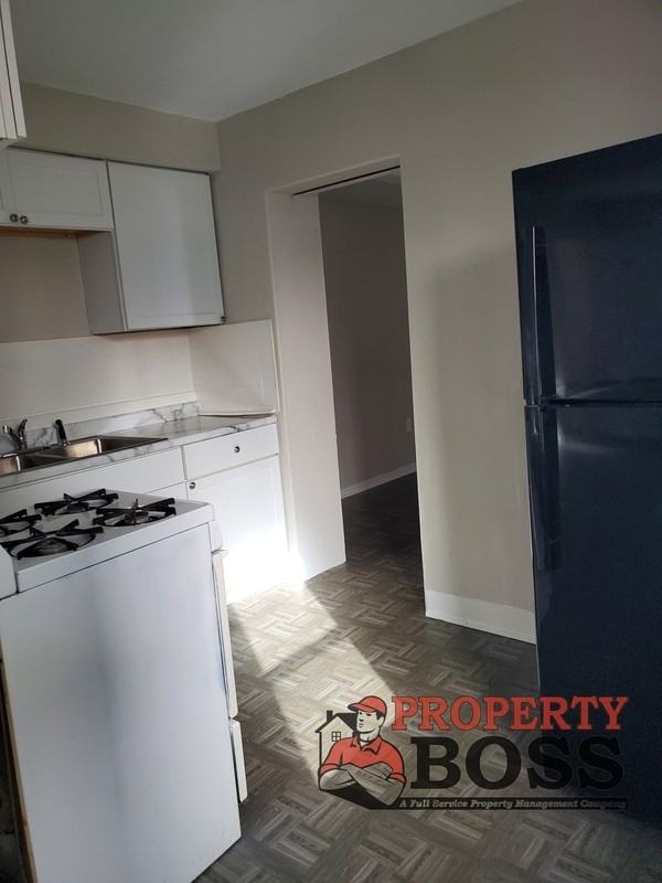 15 1/2 Rimbach St - Photo 4 of 7