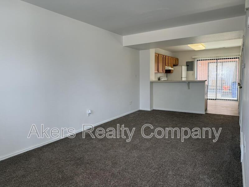 1401 E 19th St #19th1401C - Photo 4 of 14