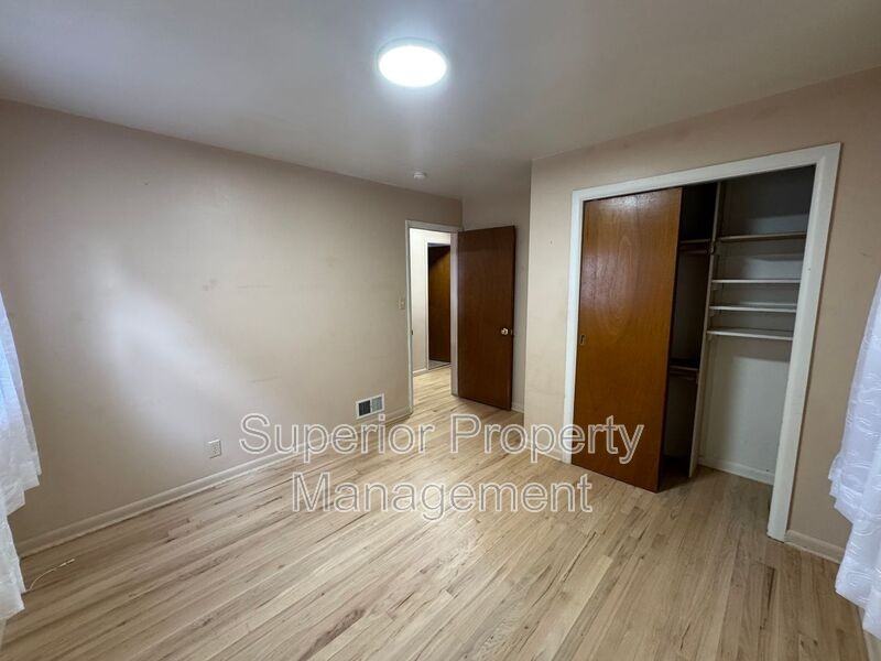 1947 E 18th St - Photo 7 of 13