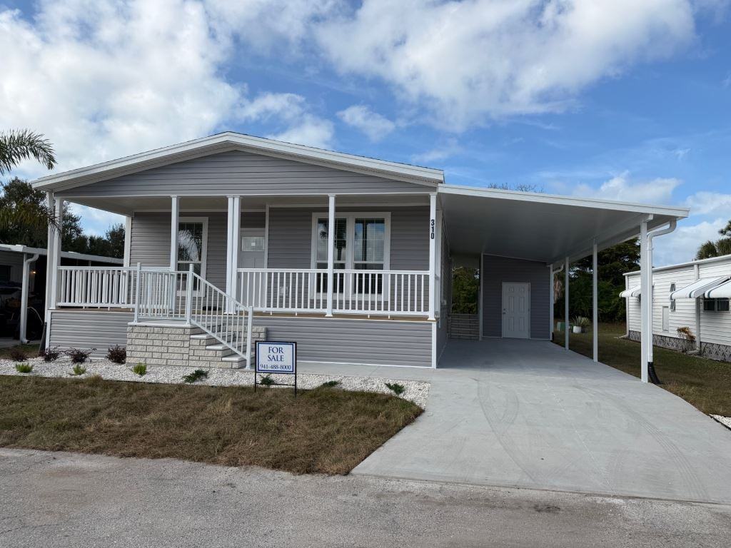 310 8th St - Photo 2 of 25