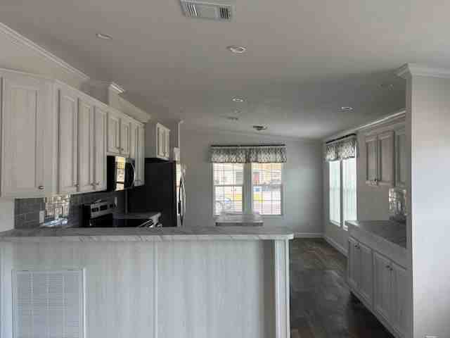 146 Berkley Cir - Photo 5 of 29