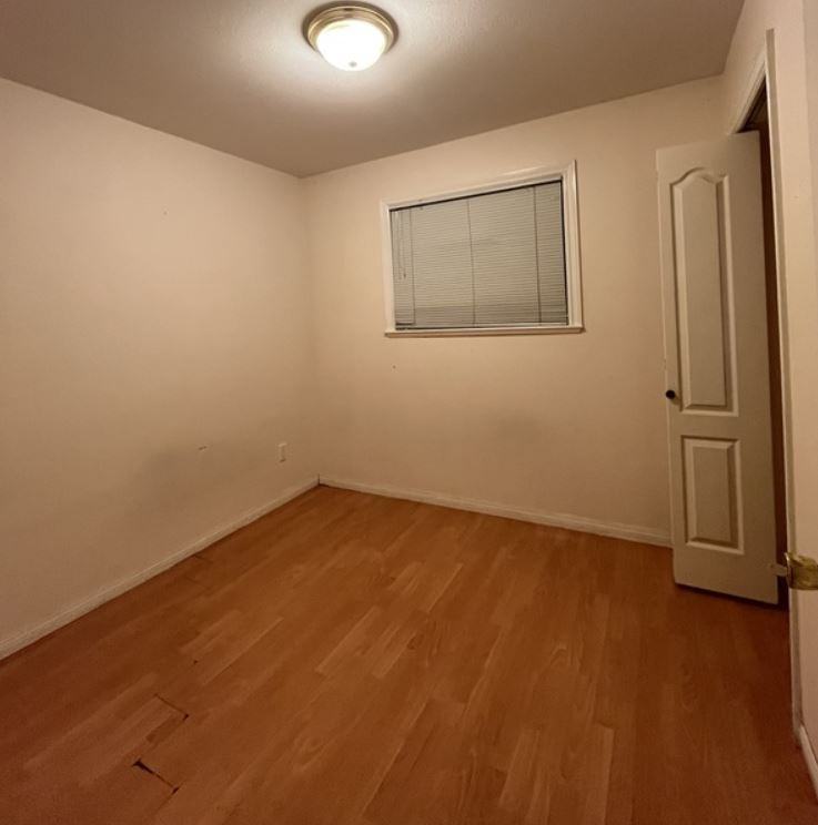 Lillooet St & E 20th Ave - Photo 2 of 4