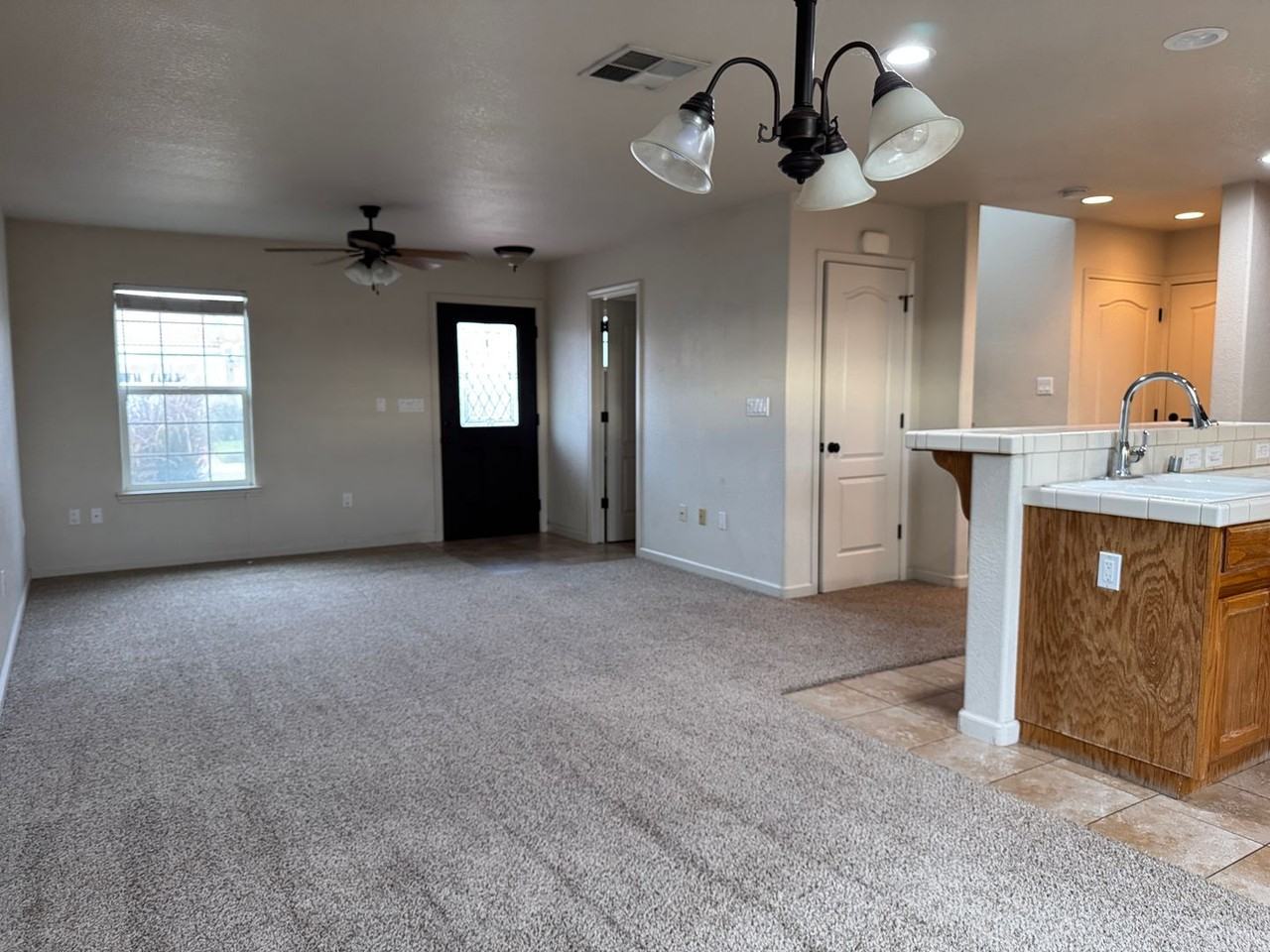 750 Odilia Ct - Photo 3 of 14