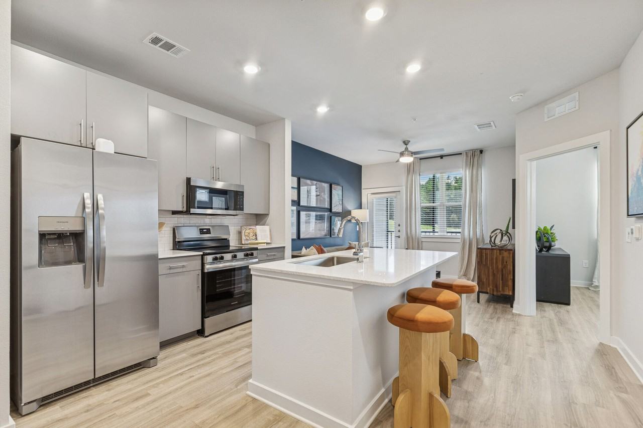 Ascend At Pathstone - Photo 6 of 42