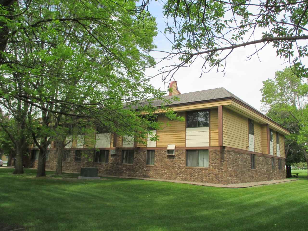 Erickson Meadowview - Photo 2 of 13