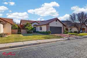 featured image of 545 S Valley View Dr #119