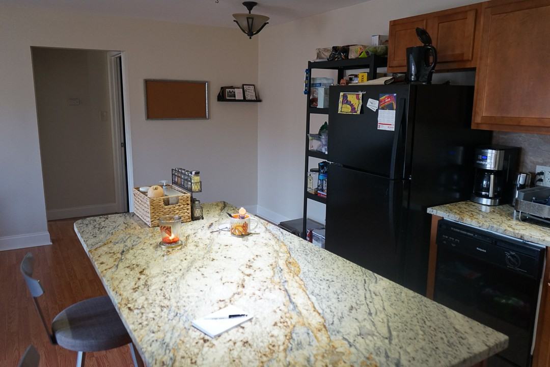 Highview 827 - Photo 4 of 20