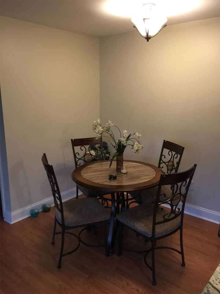 Highview 827 - Photo 6 of 20