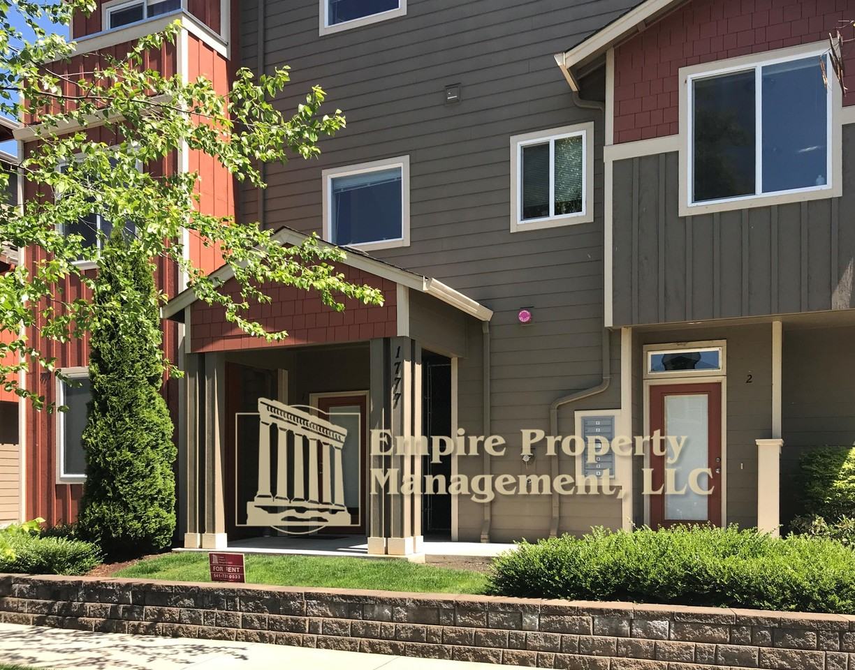 1755 Mill Street - Photo 7 of 13