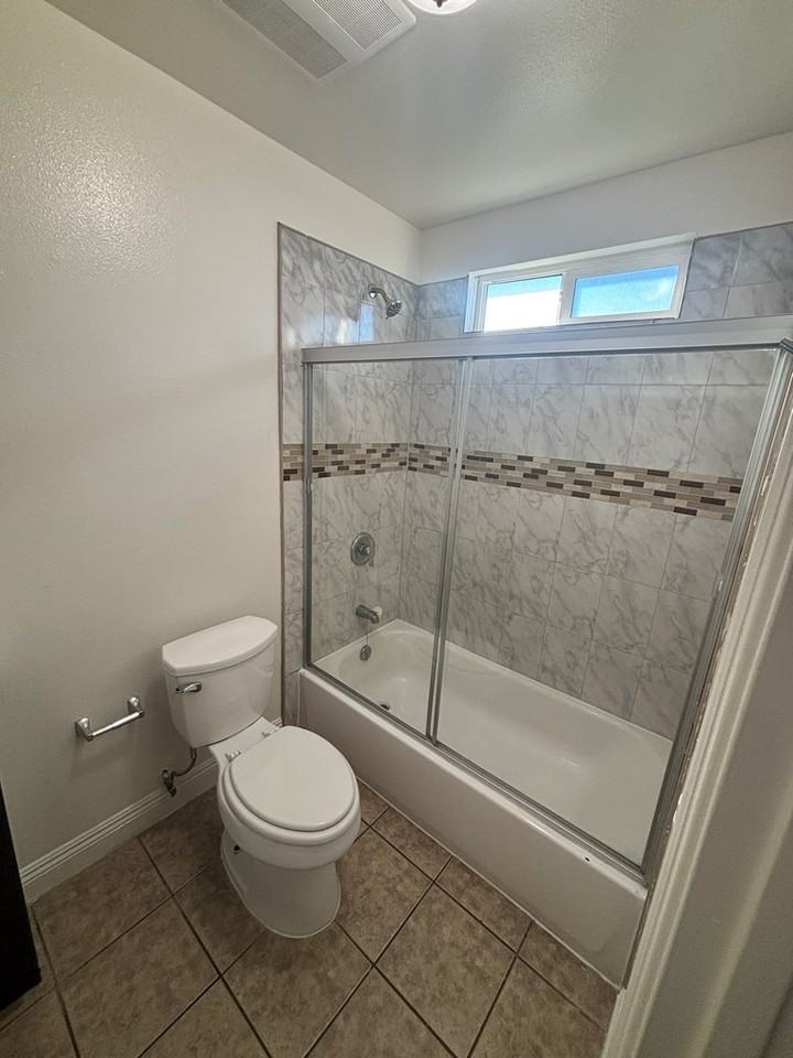 6609 Estrella Avenue #1/2 - Photo 6 of 20