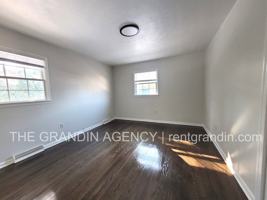 featured image of 1109 Mountain View Rd