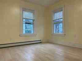 featured image of 96 Hill St