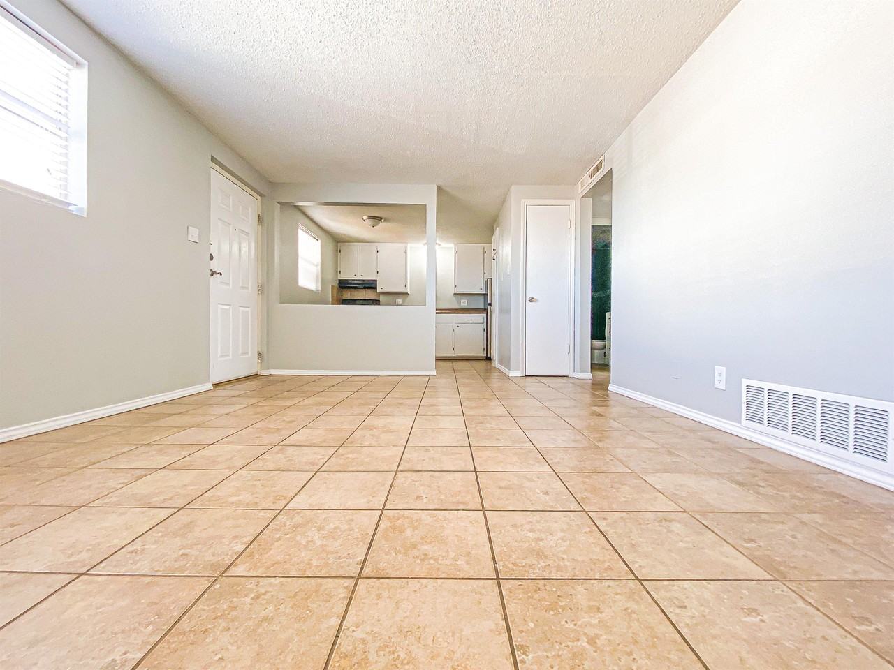 Domain Apartments - Photo 6 of 15