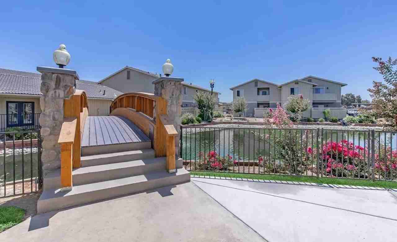 The Landings Edge at Lemoore - Photo 2 of 50