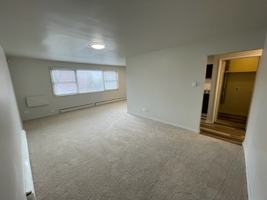 featured image of 515 E End Ave