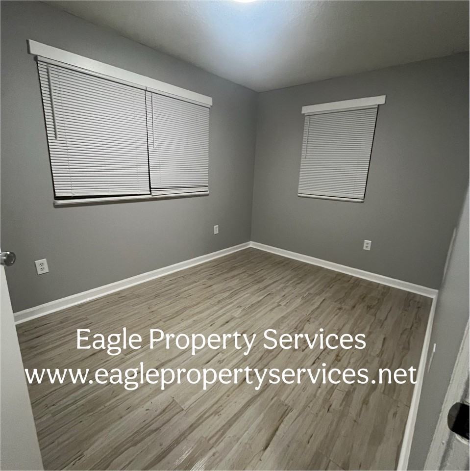 Chatsworth Apartments - Photo 5 of 16