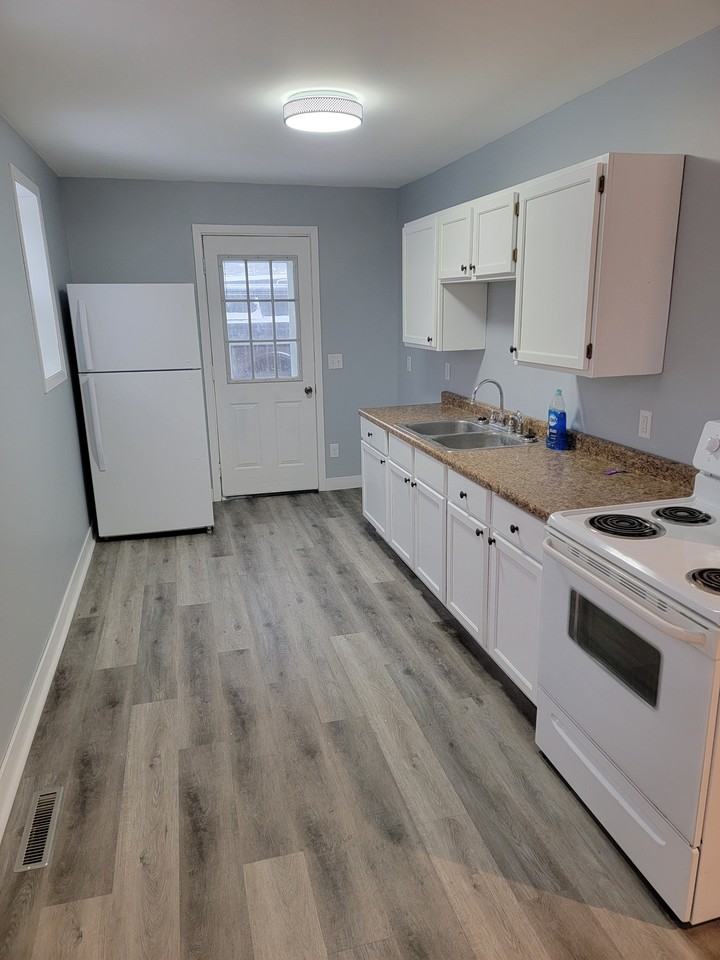 N1241 Wabash Street - Photo 2 of 4