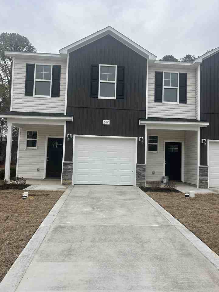 880 Danish Drive - Photo 2 of 12