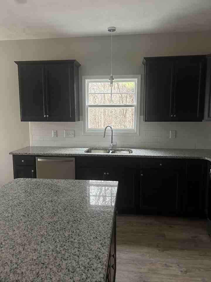 880 Danish Drive - Photo 5 of 12