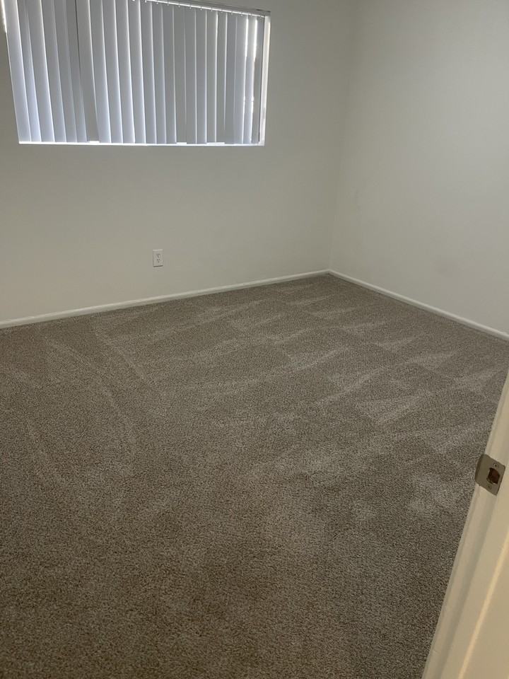 The Ponderosa Apartments - Photo 3 of 8